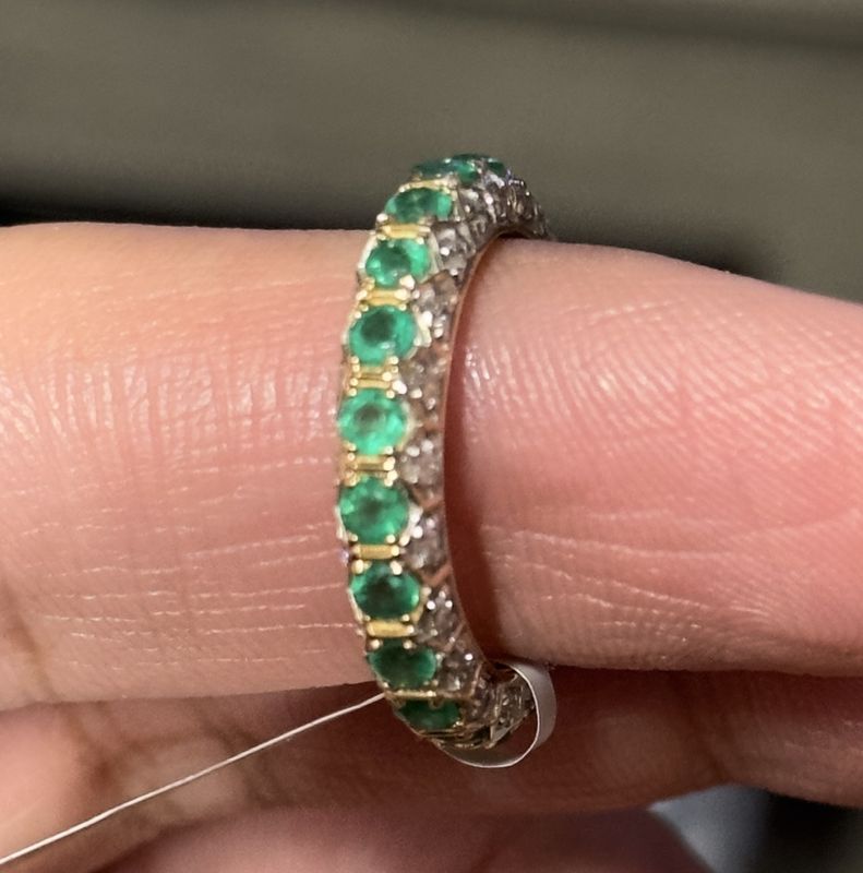 R-4252 18KY EM-1.42ct D-0.56ct/3.39g