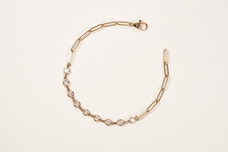 Bezel diamond bracelet