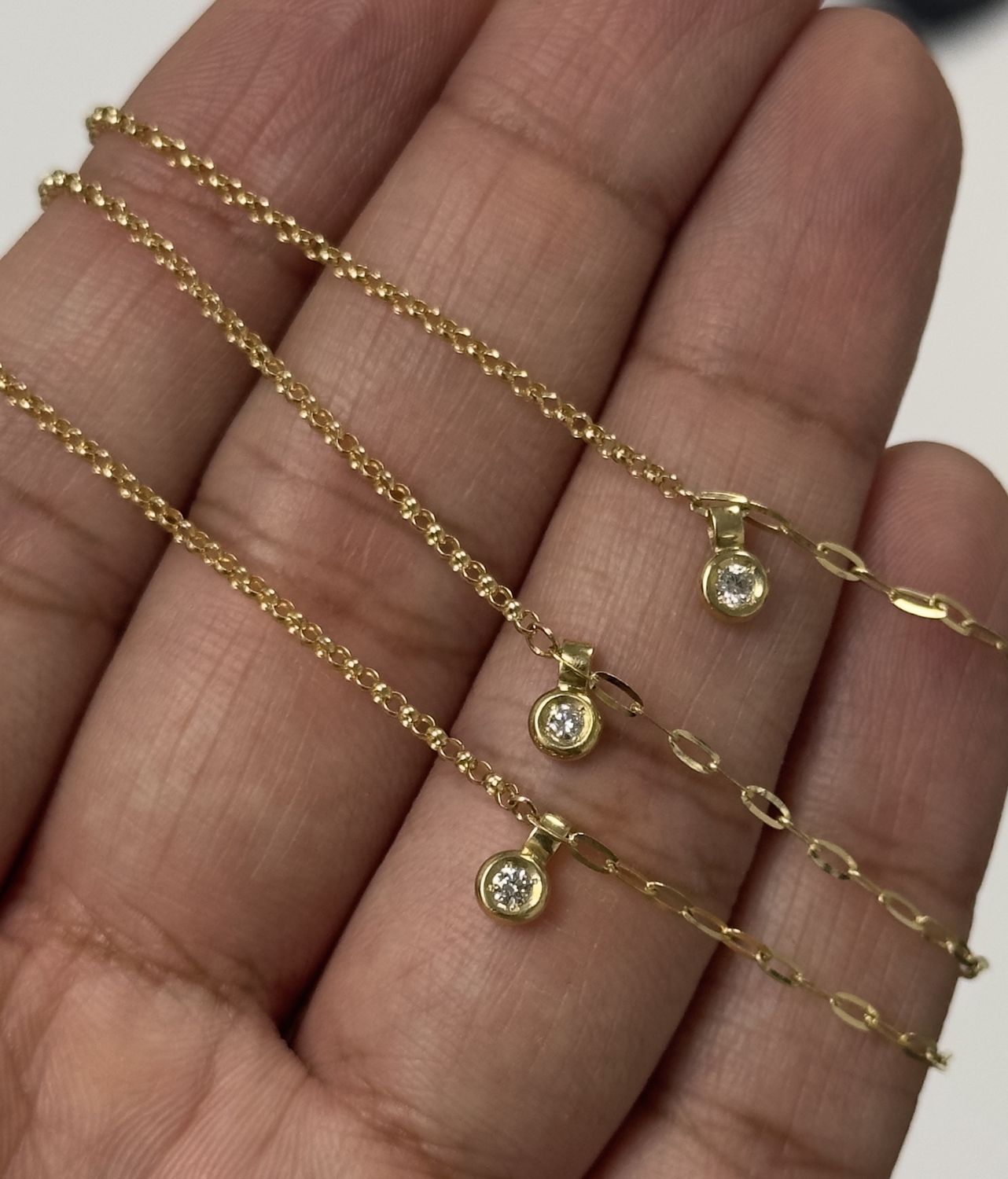 SB203 18KY Dia-0.04ct/0.89g