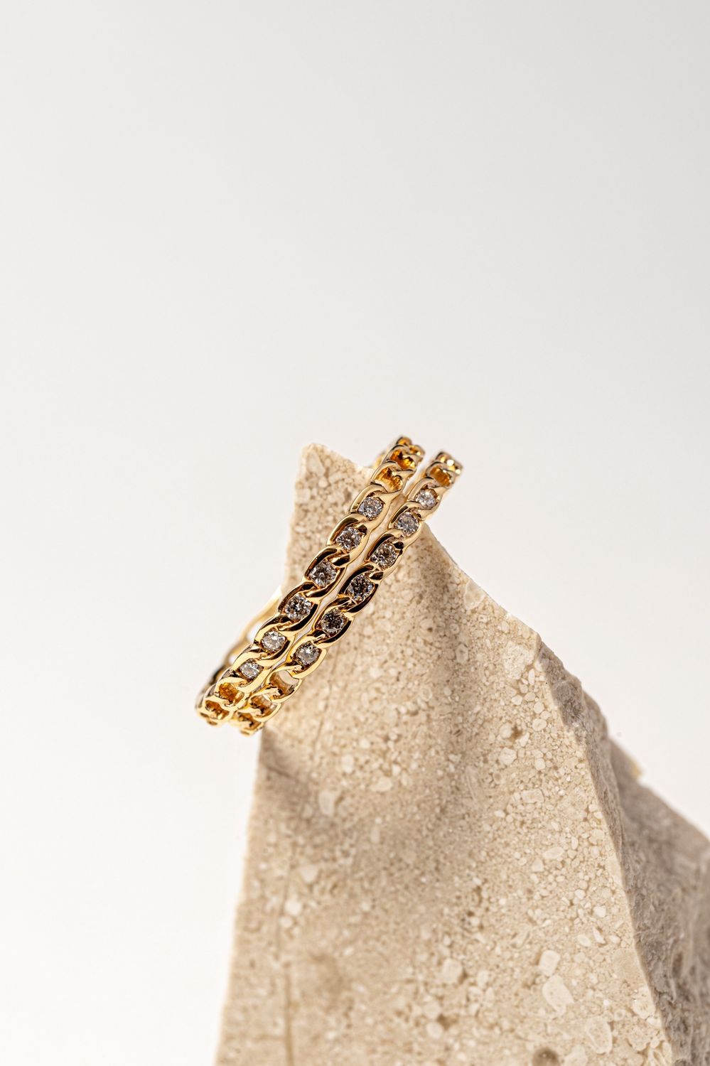 SR566 18KY Diam-0.06cts/0.9g
