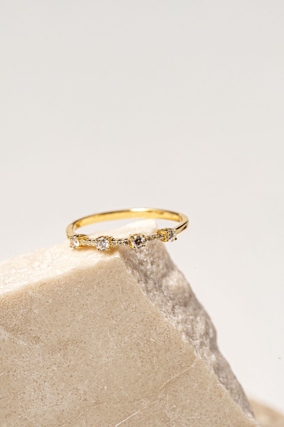 SR570 18KY Dia-0.16ct/1.23g