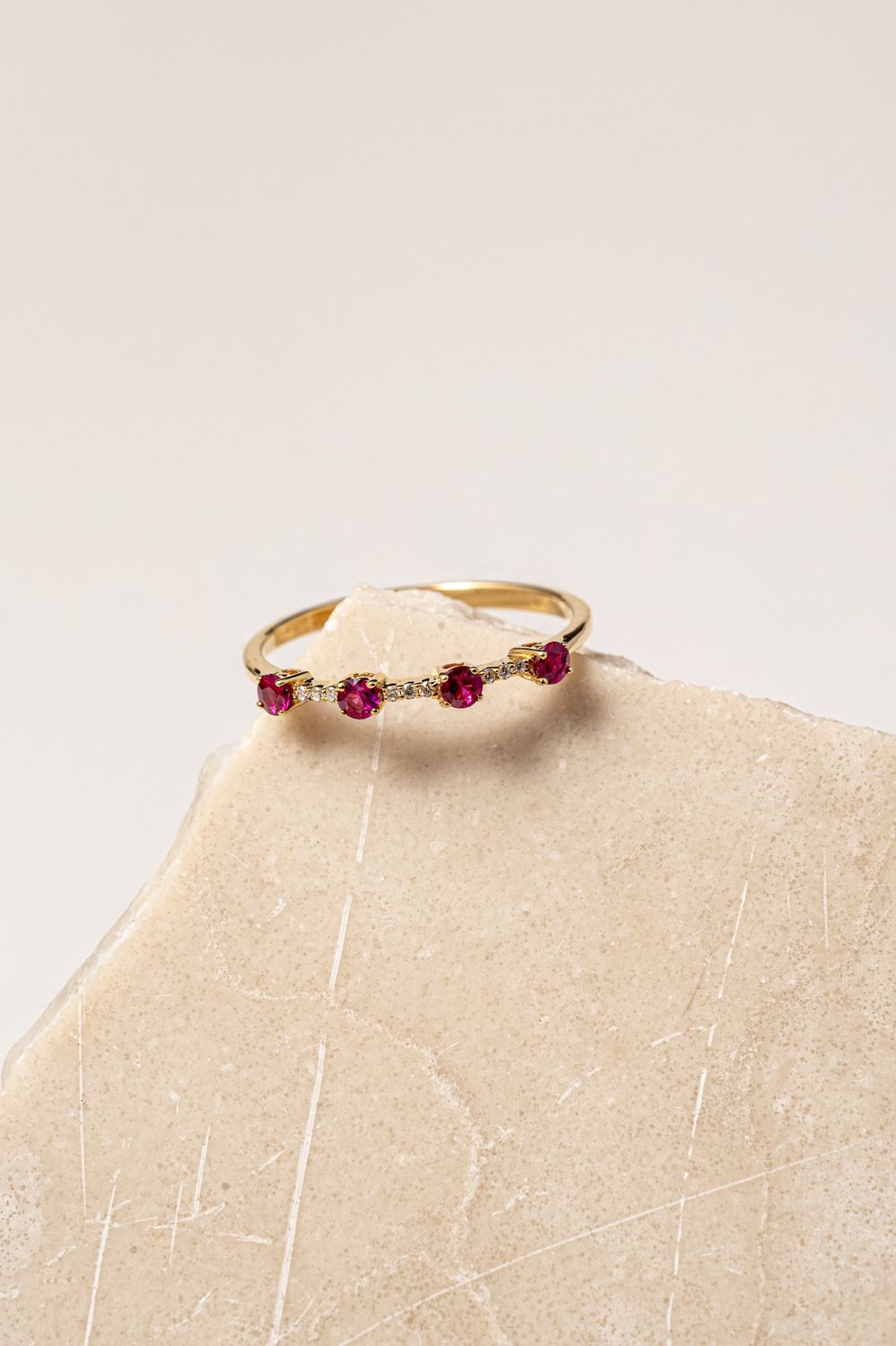 SR573 18KY R-0.23ct D-0.02cts/1.18g