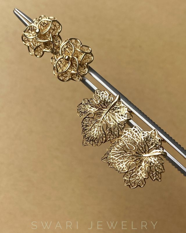 Golden Maple Earrings