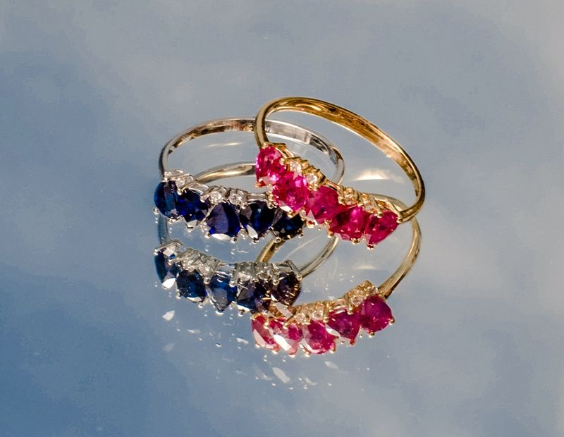 Pear stacking ring