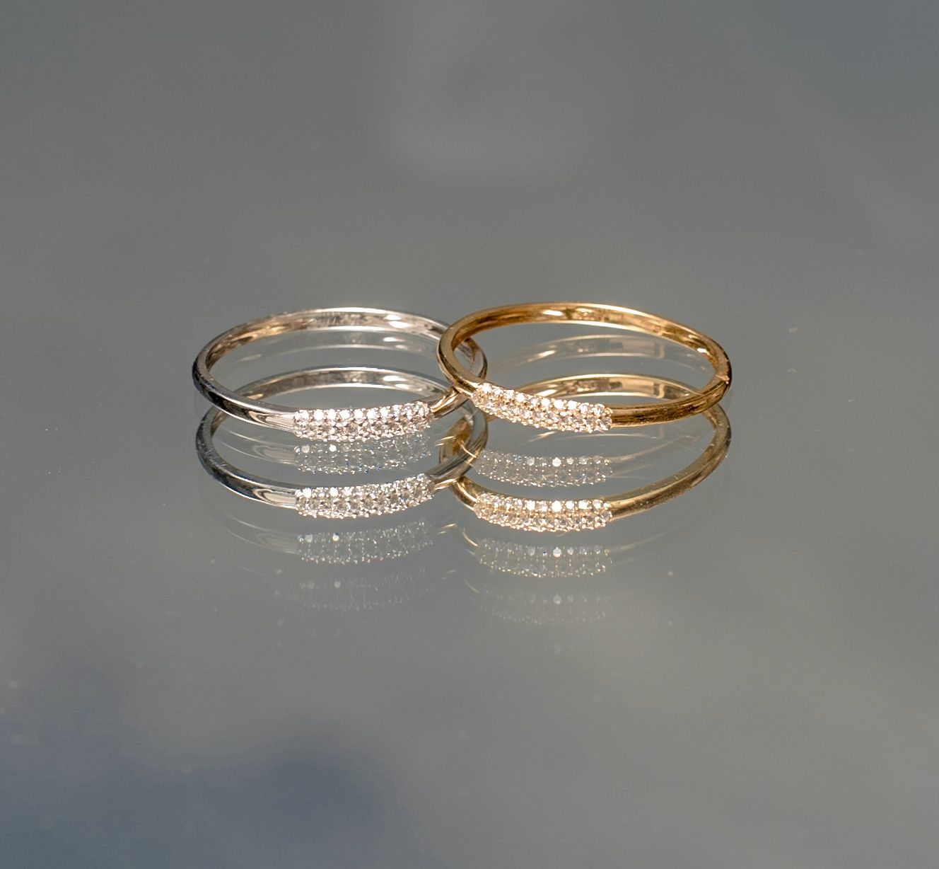 18k Diamond stack band