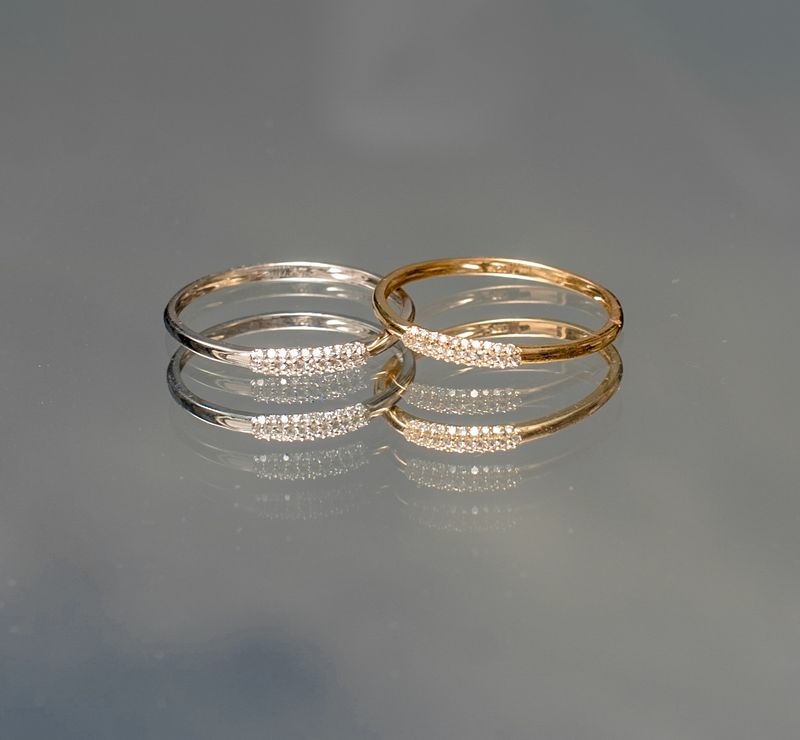 18k Diamond stack band