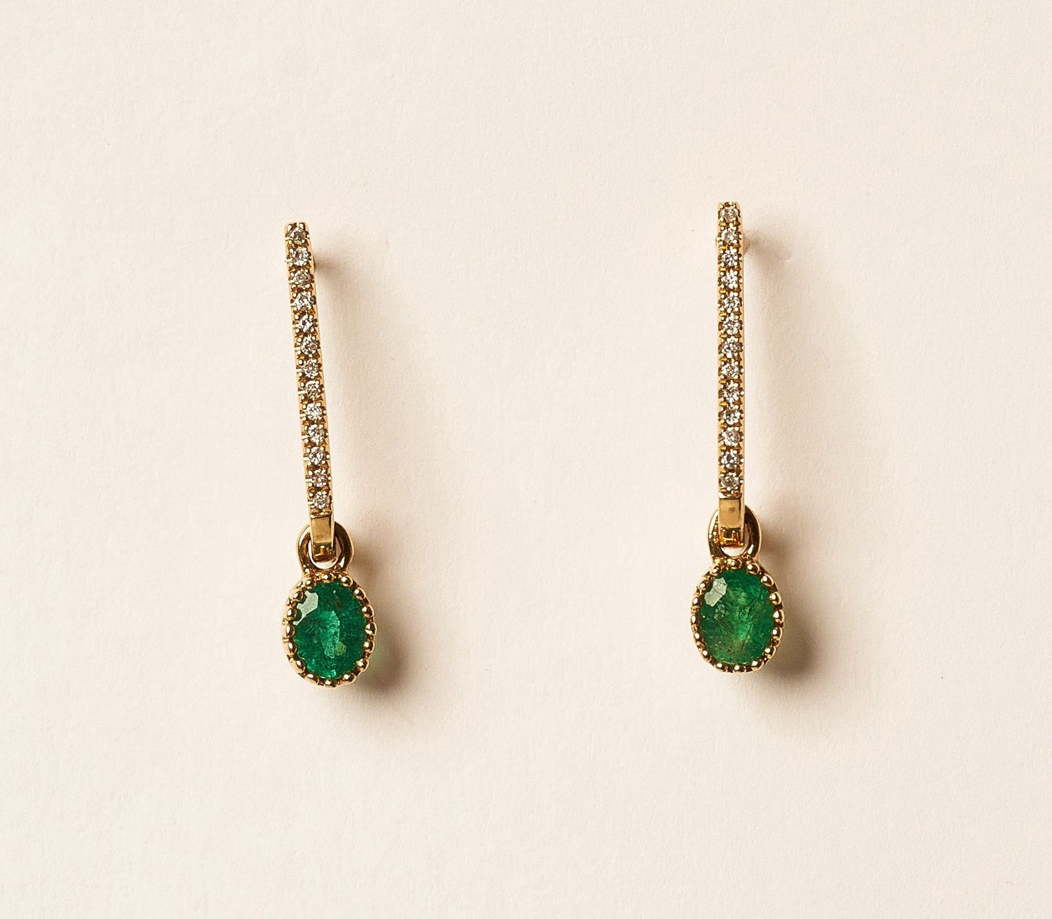 Emerald &amp; Dia ear 18KY 0.05ct EM-0.36ct/1.64g