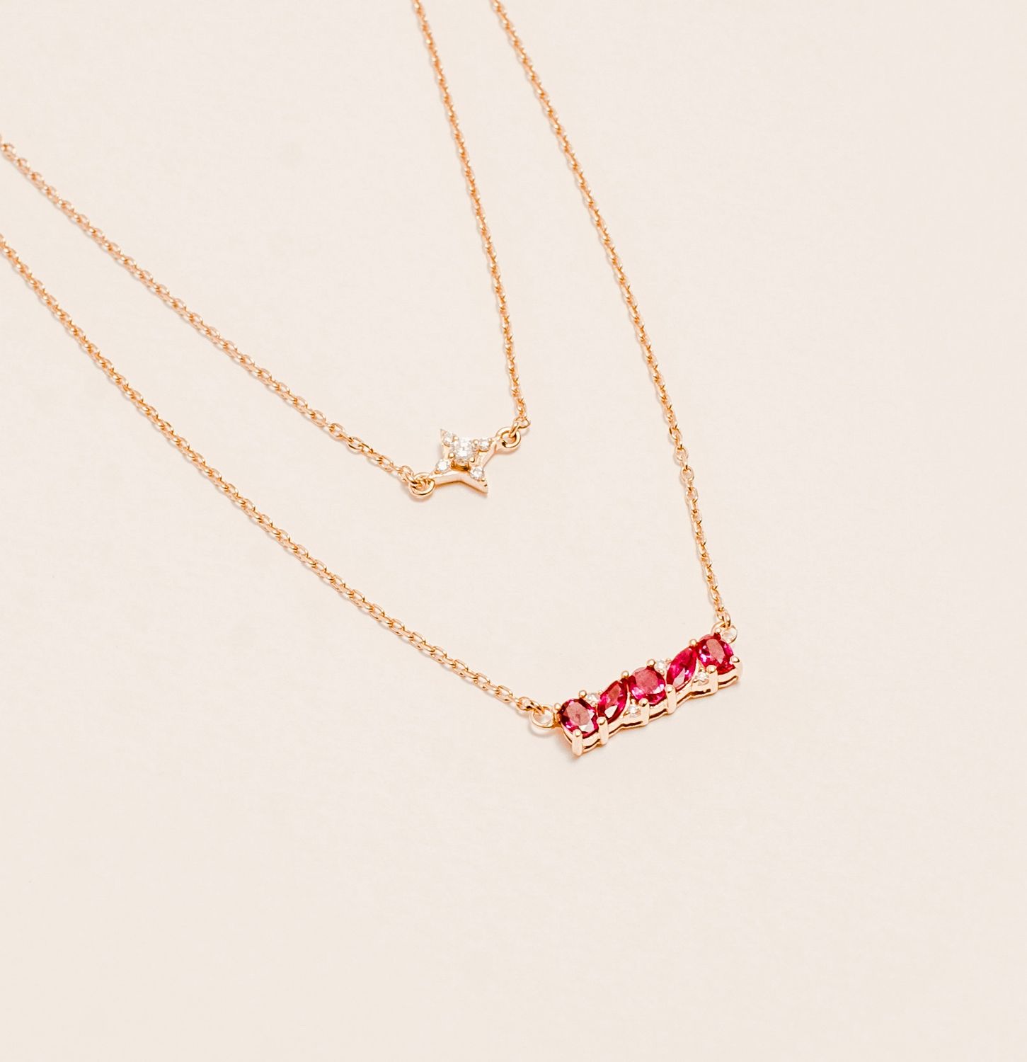 18KR Double layer Ruby:.46ct D:.07ct/2.71g