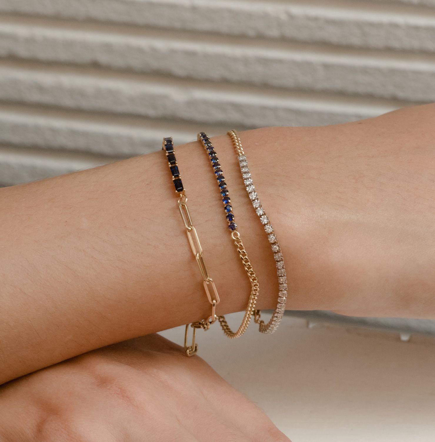 14KYG Sapp half bracelet: 1.59cts/2.19g