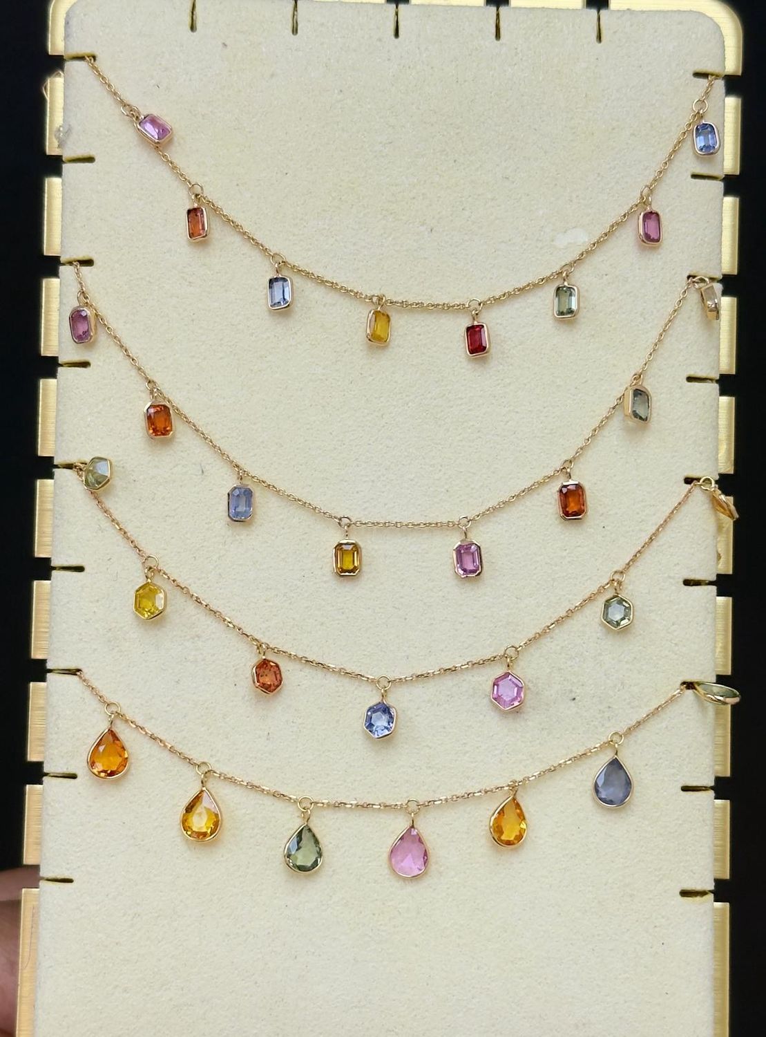 18KY Multi teardrop-4.1ct/2.63g