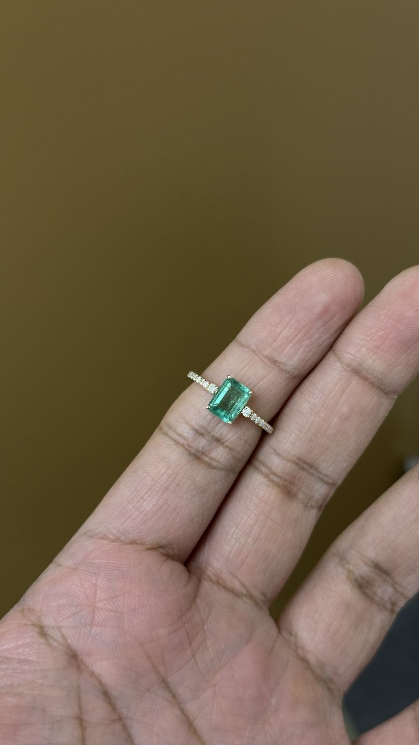 SR676 14KY EM-1.45ct D-0.21ct/2.18g