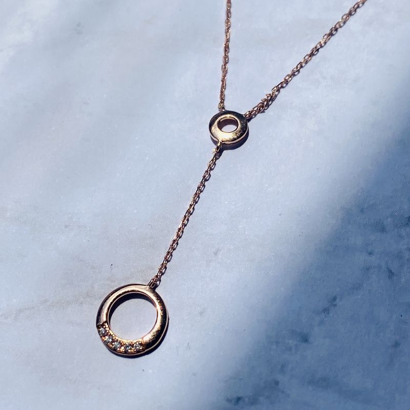 Hollow Circle Diamond Necklace