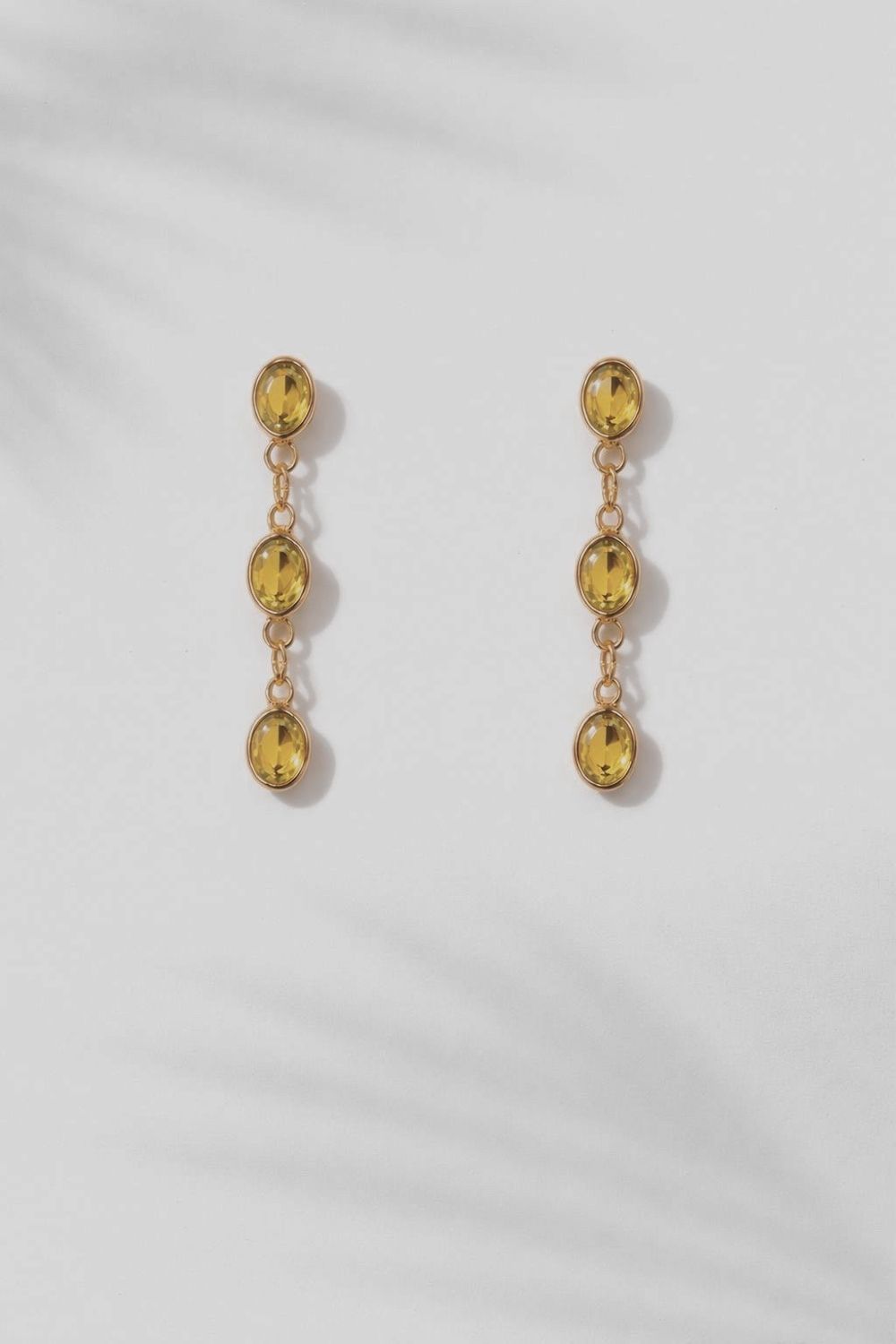 18KYG Citrine Earrings-: .91cts / 1.0g
