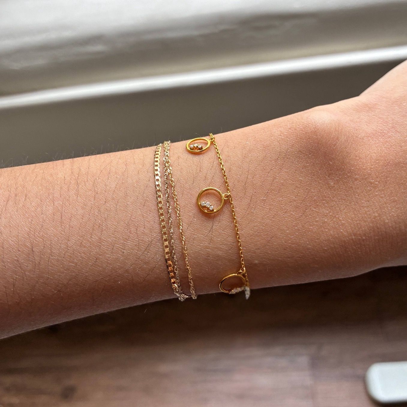 Circle Dangle Bracelet