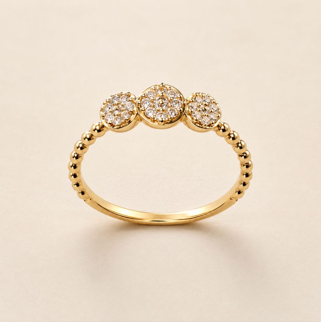 Diamond Rosette Ring, Colour: D: 0.2ct/18KY: 1.65g