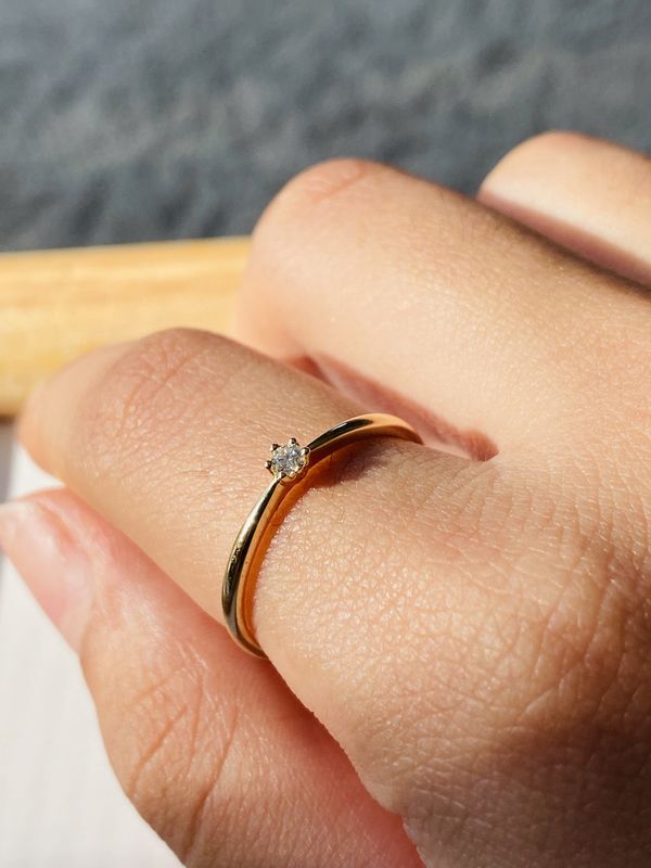Mini Diamond Ring