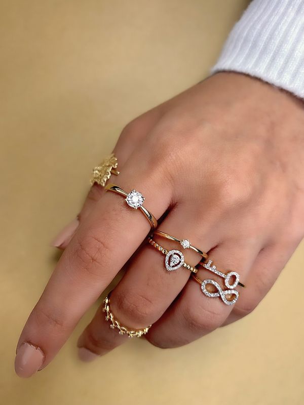 Mini Diamond Ring