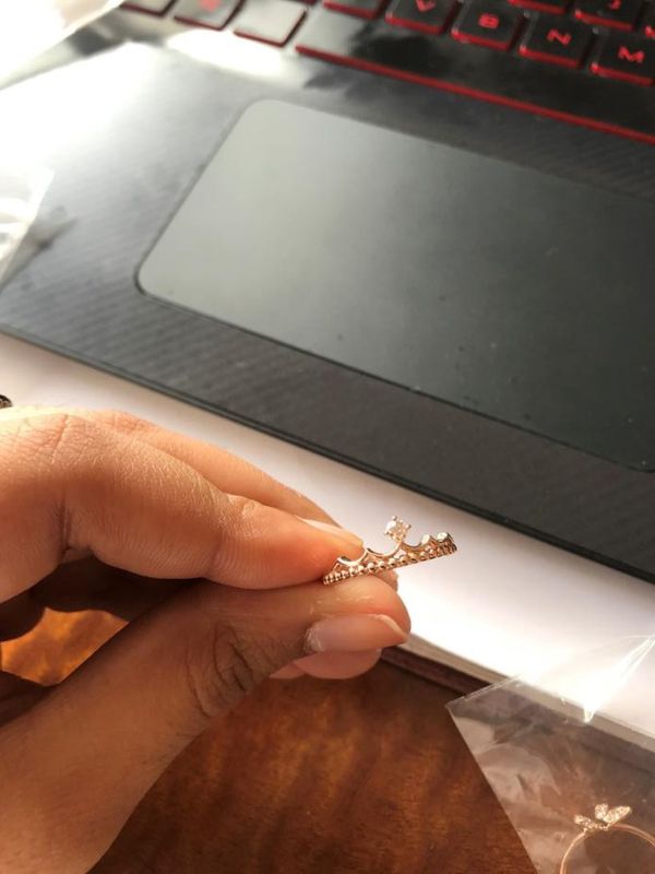 Tiara Ring