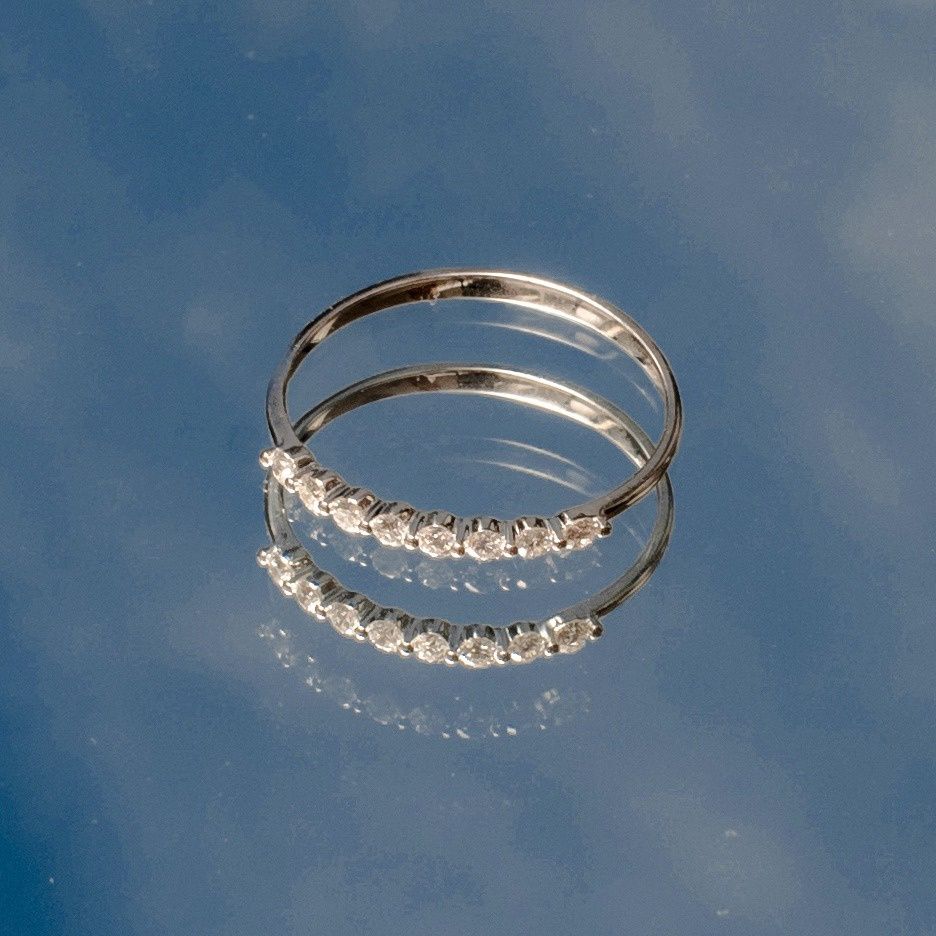 Half Diamond Stacking Band