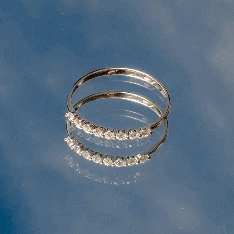 Half Diamond Stacking Band