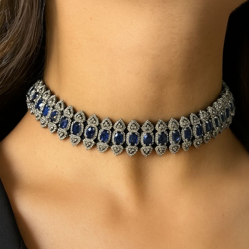 Macrame choker
