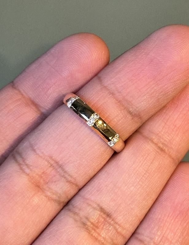 Stripe Diamond Ring