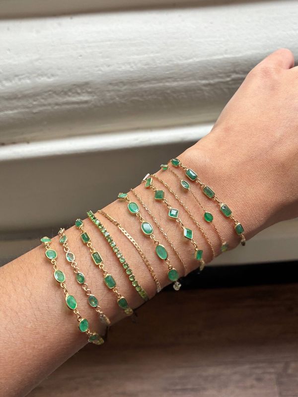Oval Emerald Station Bracelet