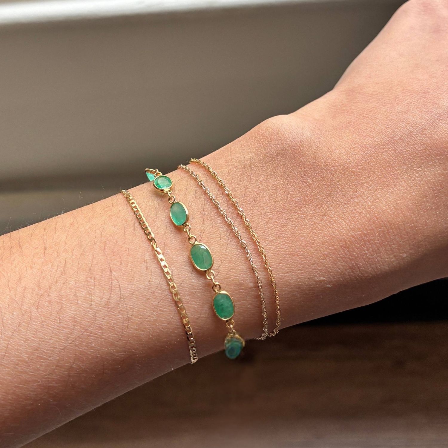 Oval Emerald Link Bracelet