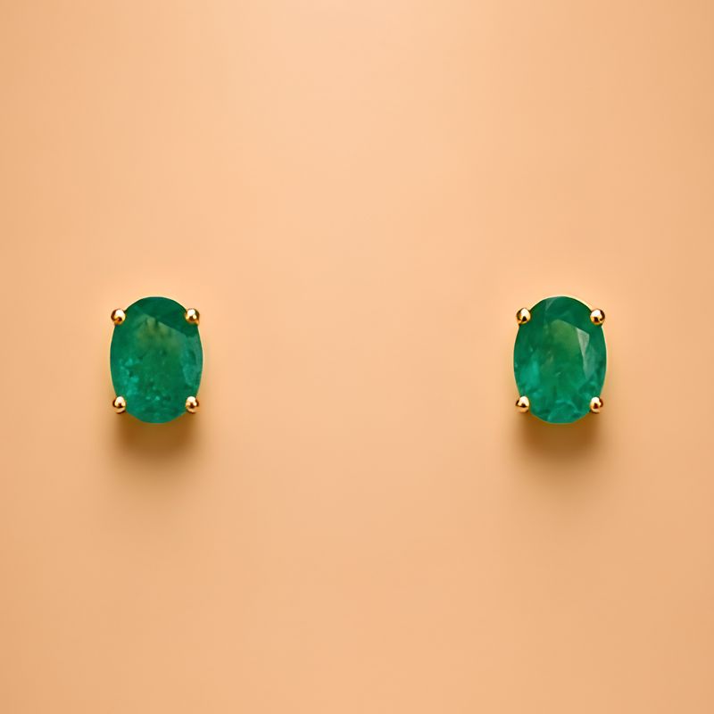 Macro Oval Emerald Studs