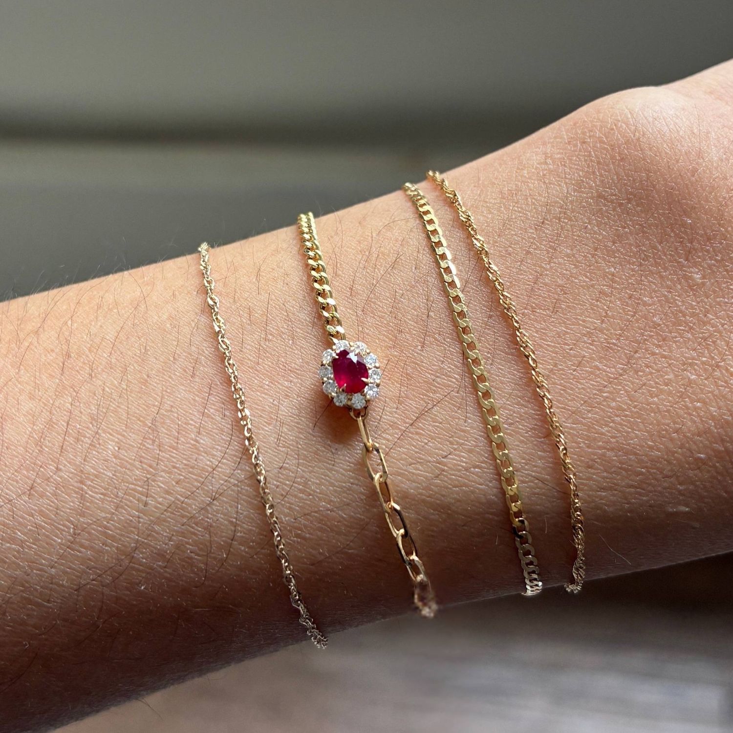 Half and Half Halo Bracelet