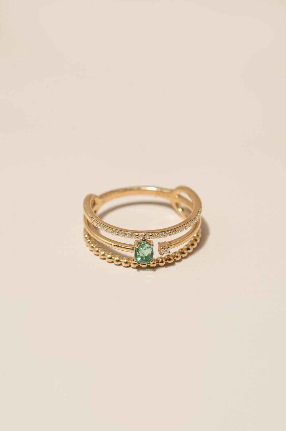 SR694, Colour: 18KY EM-0.2ct D-0.07cts/3.1g US6.5
