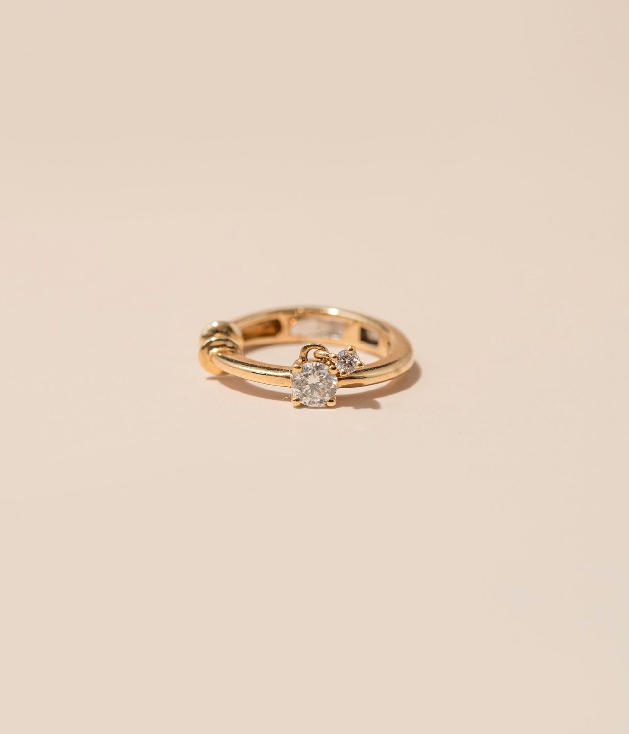 SE586 18KY Dia-0.12ct/1.4g