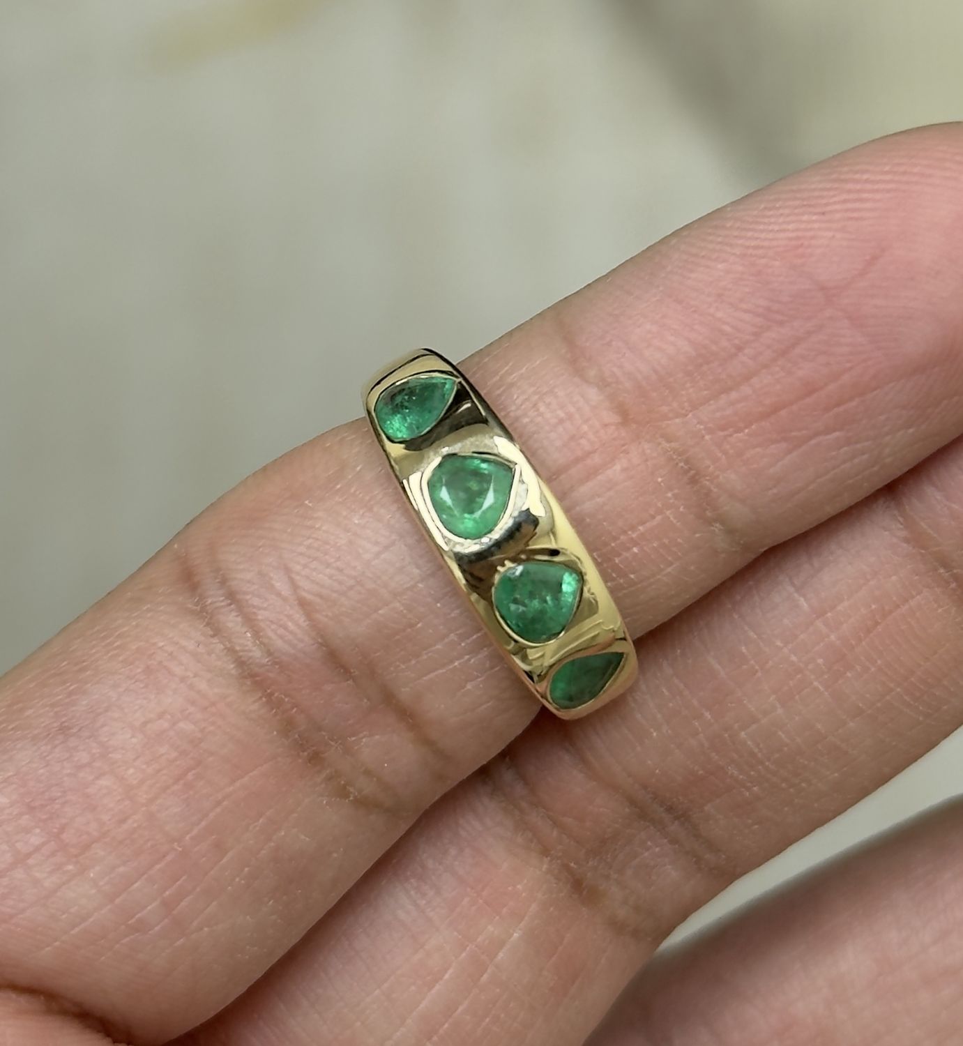 SR725 14KY EM-1.03ct/3.57g