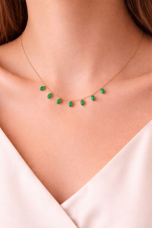 Oval Emerald Floating Necklace
