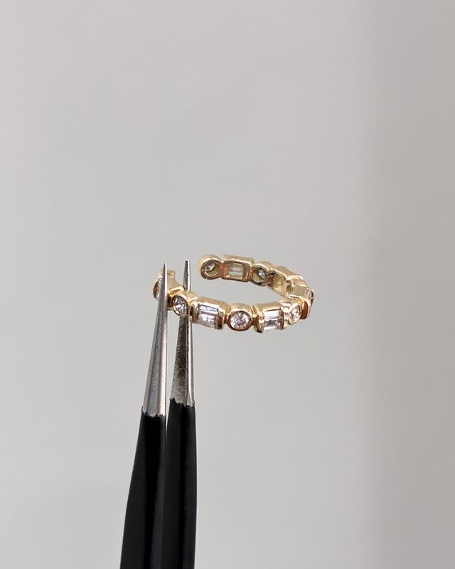 Alternating Diamond Cuff
