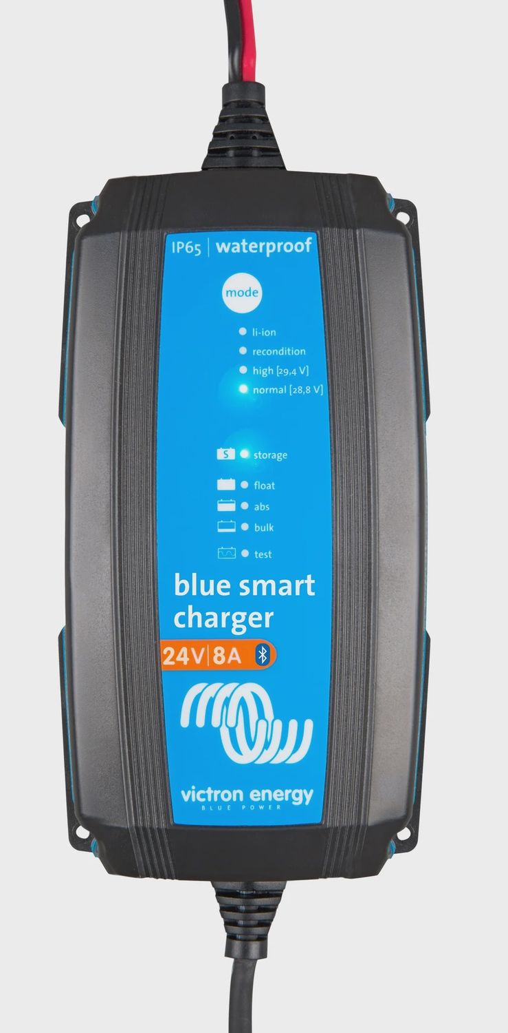 CHARGEUR BATTERIE 8A 24V VICTRON 1 BANK IP67