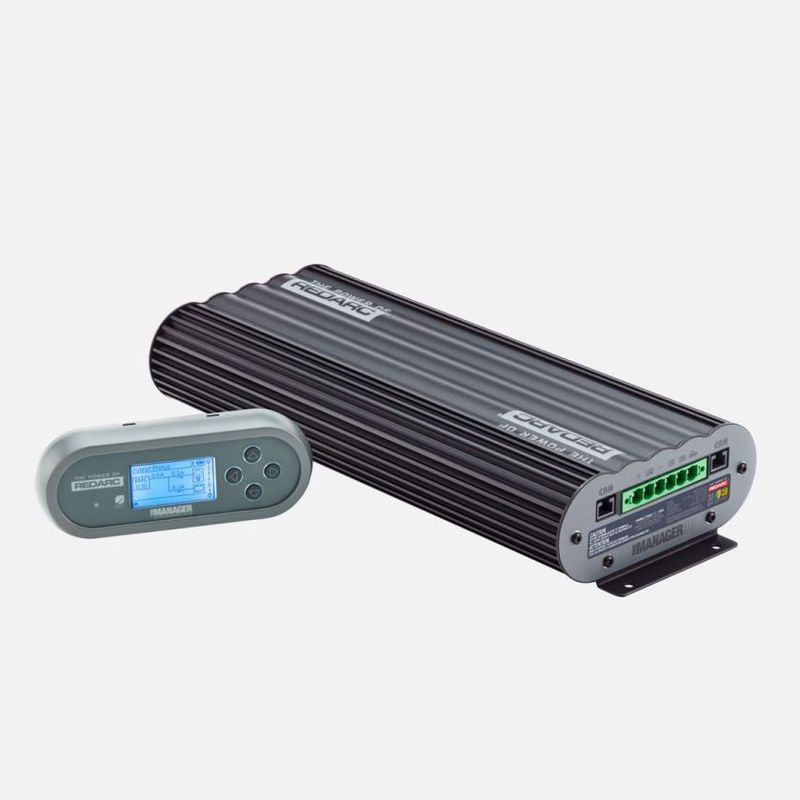 MANAGER 30 (DC/DC, MPPT, CHARGEUR 120 VAC, BATTERY MONITOR)