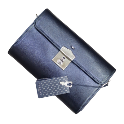 Tergan, Black