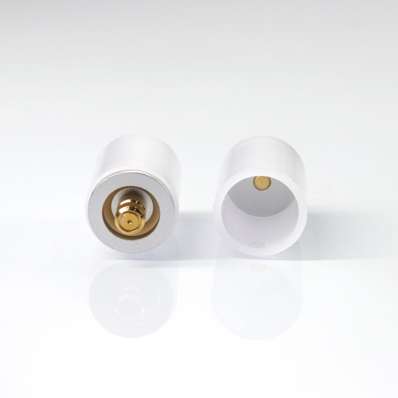 Plug "Kugel" RGB Baselit, kurz, 1 Zoll