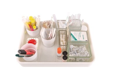 Labortablett bestückt