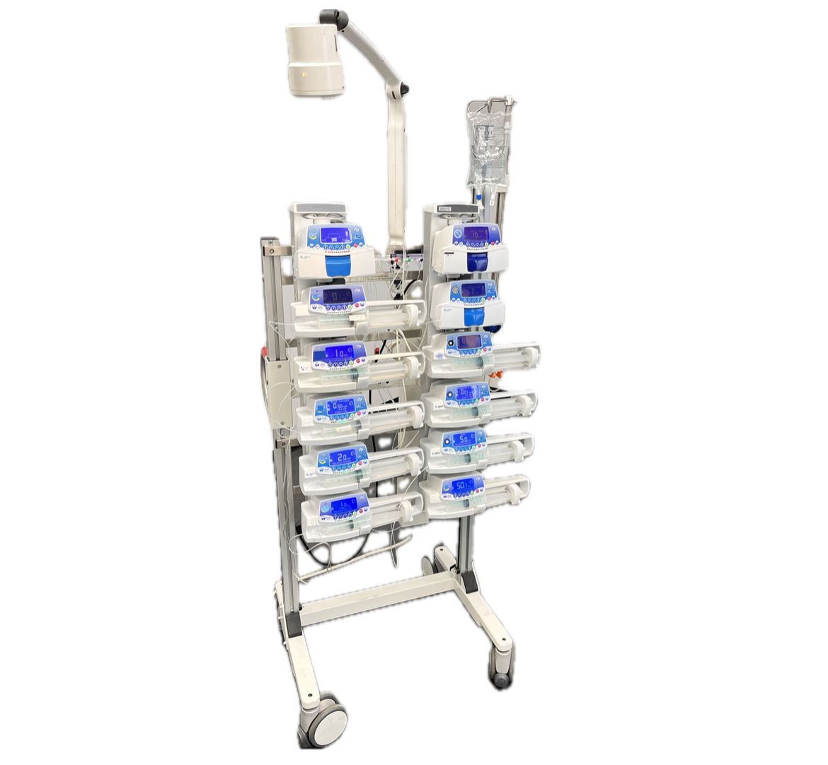 Gerätewagen mit Spritzenpumpen &amp; Infusionspumpen