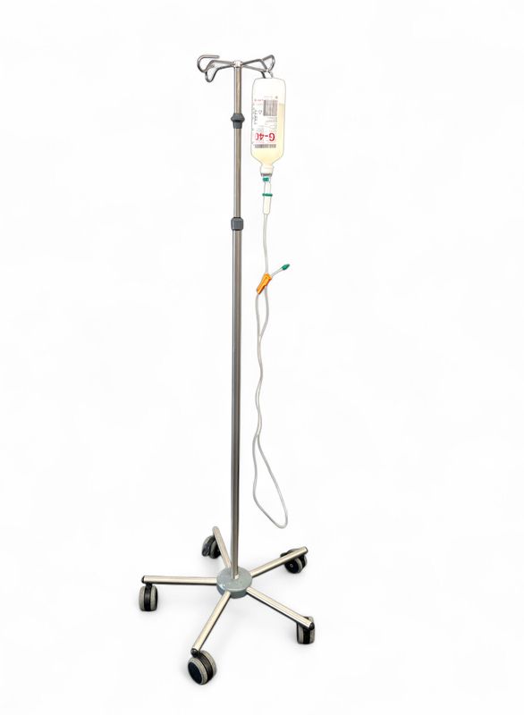 Infusionsständer silber/grau bestückt