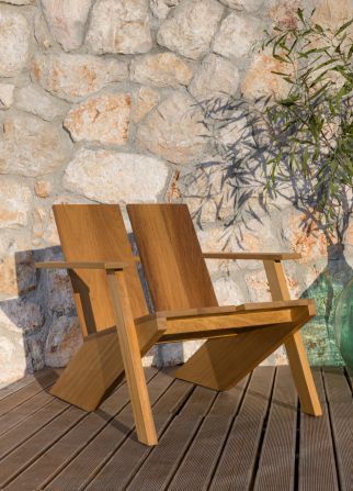 FELIX ARMCHAIR