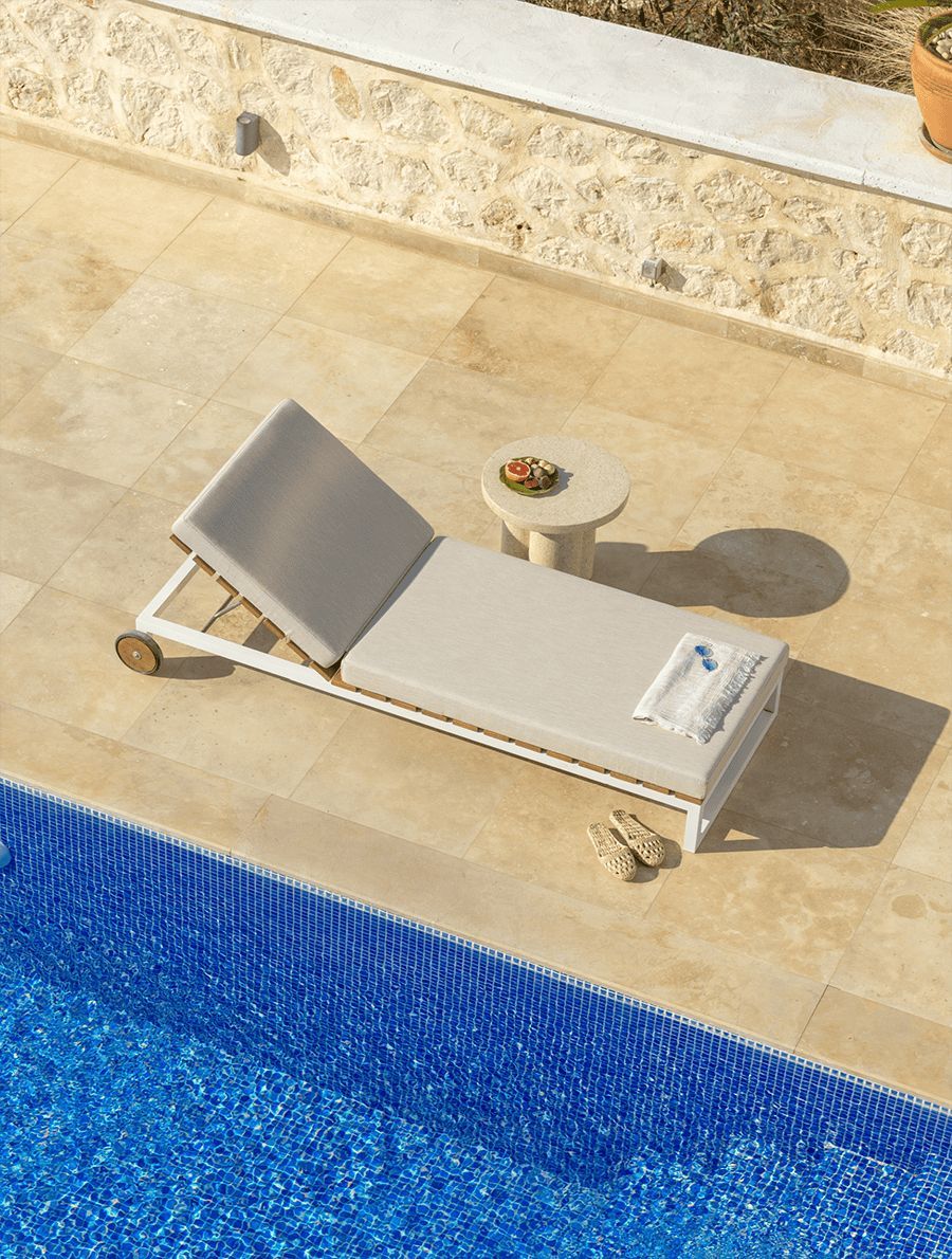 ELBA SUNBED