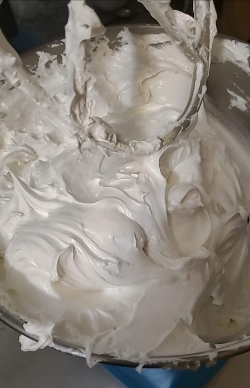 Men&#39;s or Women&#39;s Whip Cream Soap-Body/Face/Hair/Beard All-in-one Wash 8oz or 4oz jar