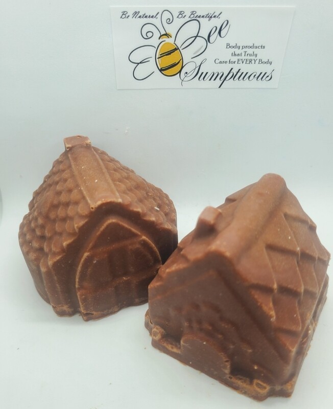 3D Ginger Bread House Cinnamon Swirl scent 5oz