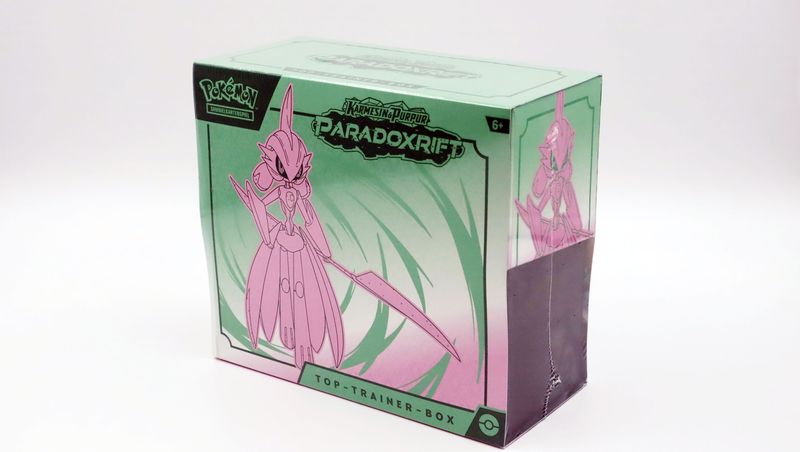 Top Trainer Box Paradoxrift (Eisenkrieger)