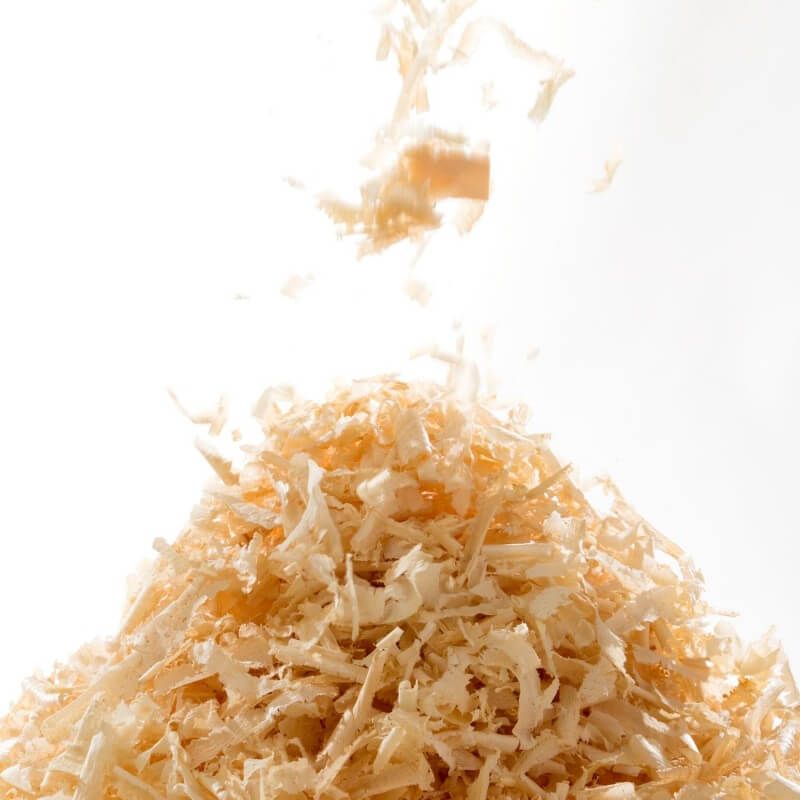 Zirbenholz in einer Tüte