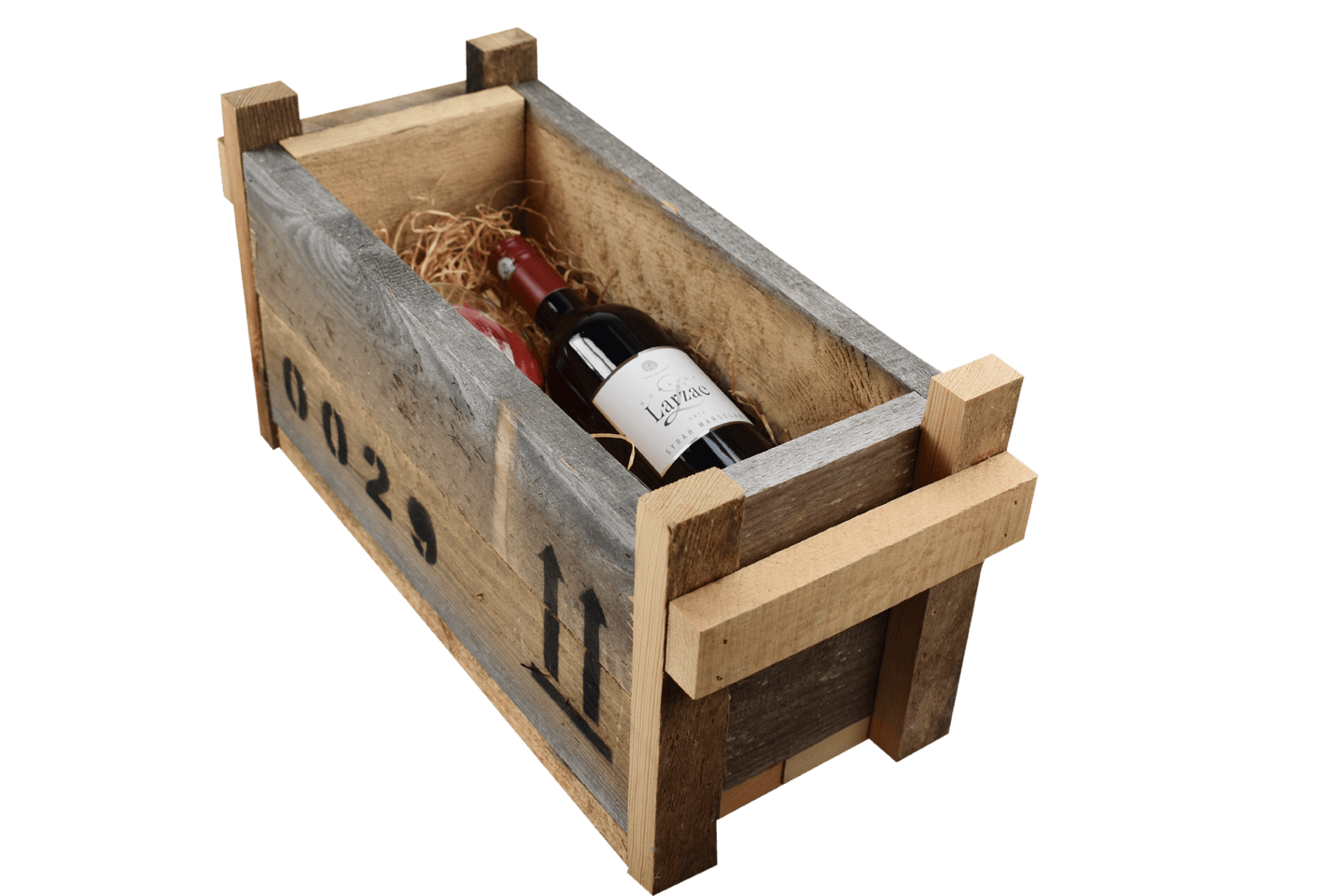 Männerkiste aus Holz als Geschenkverpackung mit Stemmeisen