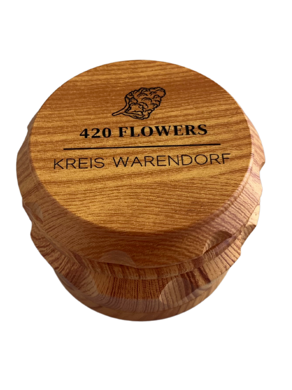 Grinder in heller Holzoptik – mit Pollenfach | Streng limitiert